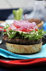 Como se faz o melhor hambúrguer sanduíche x-burger salada