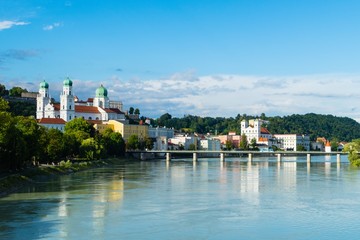 Obraz premium Stadtbild Passau Sommer 
