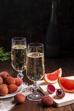 Image with champagne.