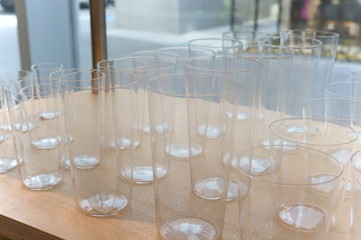 グラス コップ 日用品 陳列 売り場 