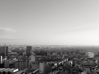 vista aerea di un quartiere di parigi dall'alto