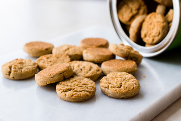 Box of Quick Bites Mini / Small Cookies Apple and Cinnamon Flavored