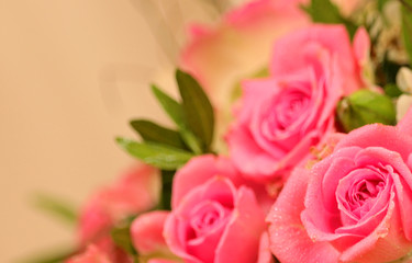 Fototapeta na wymiar romantischer rosa blumenstrauß
