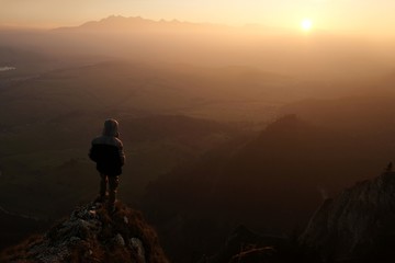 Fototapeta Polska, Pieniny - oczekiwanie na zachód słońca na Trzech Koronach obraz
