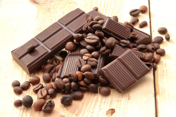 cioccolato e chicchi di caffè 