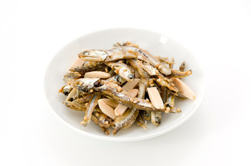 小魚とアーモンドのお菓子