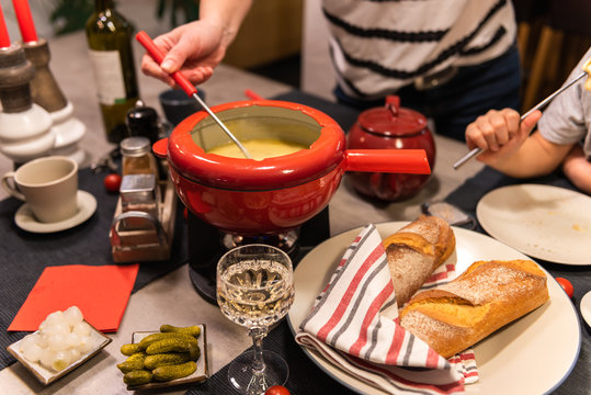 Swiss cheese fondue