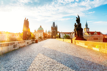 Obraz premium Most Karola na rzece Wełtawie, Praga, Czechy.