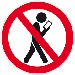 verbotsschild mit Piktogramm Ablenkung durch Smartphone