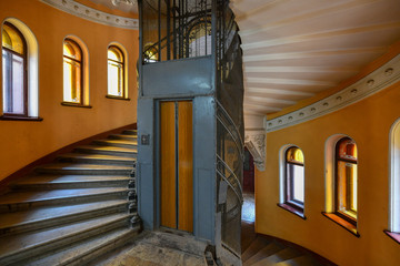 Historic Building - Saint Petersburg, Russia © demerzel21