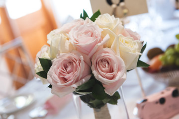 Rose bouquet for the bride at a wedding
