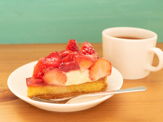 苺のタルトケーキ