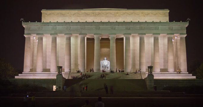 Lincoln Memorial at night - time lapse