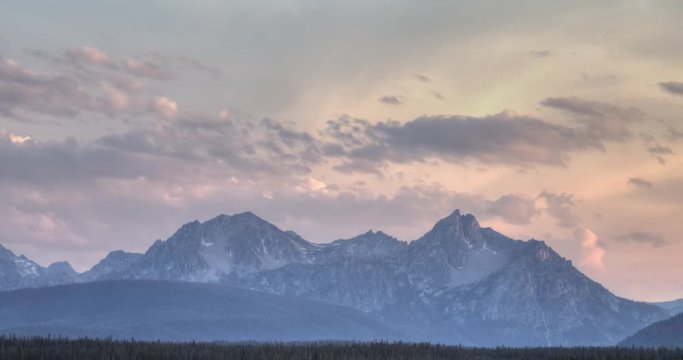 Sawtooth Mountain Clouds - Time Lapse