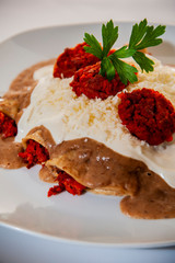 ENFRIJOLADAS CON CHORIZO
