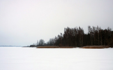 Walk on frozen river (Daugava)