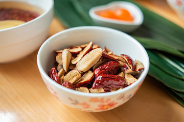 make Rice dumpling food fillings-Red jujube tablets