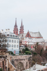 Obraz premium Basel, Münster, Kirche,, Grossbasel, Altstadt, Stadt, Altstadthäuser, Rhein, Rheinufer, Winter, Schweiz