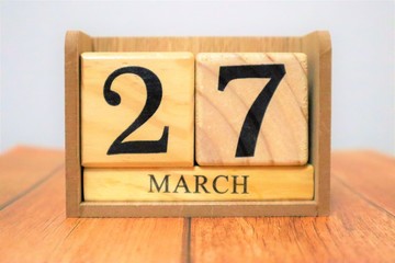 2月27日