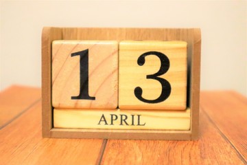 4月13日