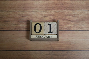 2月1日