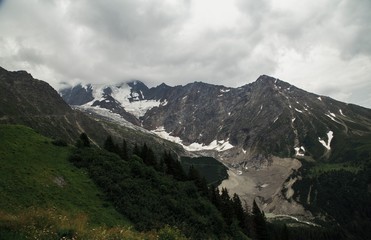 Fototapeta na wymiar Amazing landscape in pearl of the Alps - Chamonix, near mount Montblanch