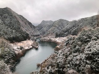 日本　三重　谷　香落谷　冬　山　雪　名張