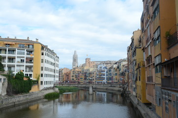 Fototapeta na wymiar Girona Spain