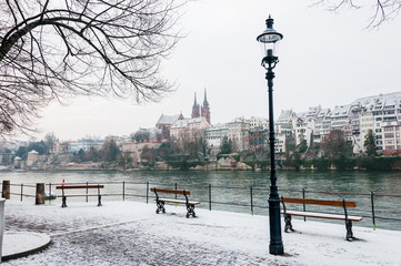 Basel, Kleinbasel, Rhein, Rheinufer, Uferweg, Münster, Kirche, Grossbasel, Basel-Stadt, Winter,...