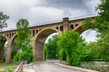 Fototapeta premium Viadukt in Stadtilm, Thüringen, Deutschland