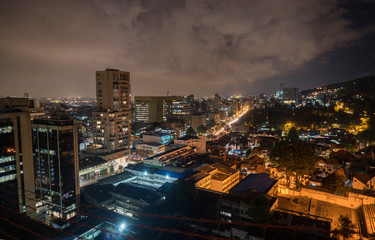 Fototapeta na wymiar La ciudad de noche