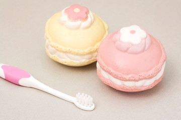 歯ブラシとマカロンモチーフ
