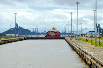 Vessel entering Cocoli Locks in the Panama Canal