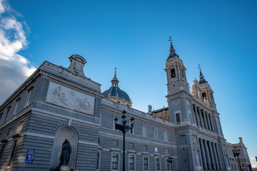 Fototapeta na wymiar Beautiful architecture - Cathedral Almudena, Madrid, Spain
