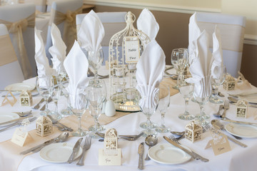 Wedding table decoration for a reception dinner