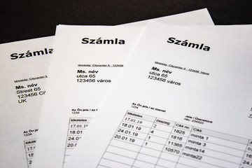 Obraz premium Invoice templates design in minimal style with Hungarian text 