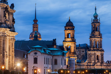Fototapeta na wymiar Panorama of Dresden at night