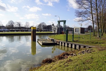Schleuse Friedrichsfeld am Wesel-Dattel-Kanal
