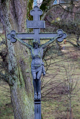 Ein Kruzifix mit Jesus am Kreuz.