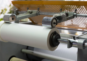 paper roll machine, cut and fold