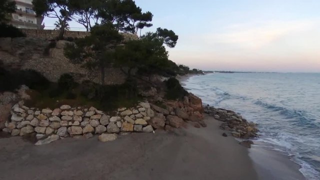 Video grabado con dron, sin edici&oacute;n de color 