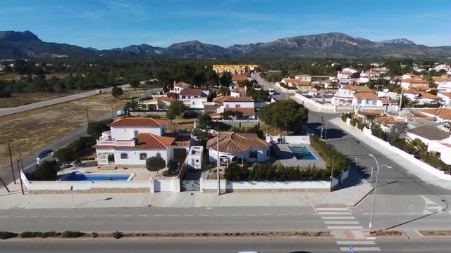 Im&aacute;genes de un vecindario de Tarragona grabado con un dron