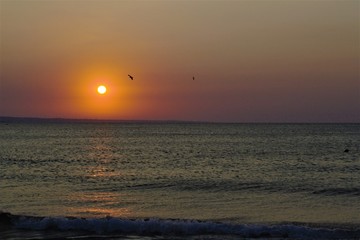 Fototapeta na wymiar sea ​​at sunrise