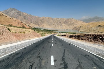 Pamir highway or pamirskij trakt, Pamir mountains