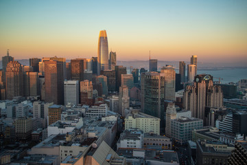 Fototapeta na wymiar Beautiful view of business center in downtown San Francisco