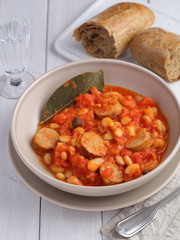 Polish baked beans Fasolka po bretonsku