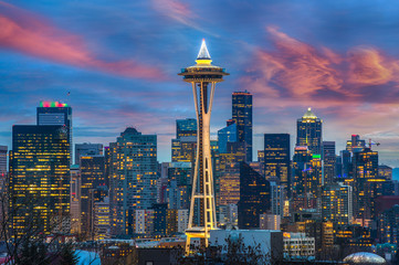 Seattle city skyline at dusk. Downtown Seattle cityscape - obrazy, fototapety, plakaty