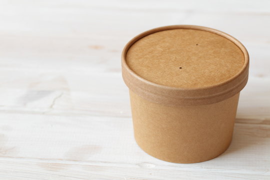 Kraft paper soup bowl with lid