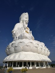 Guanyin statue