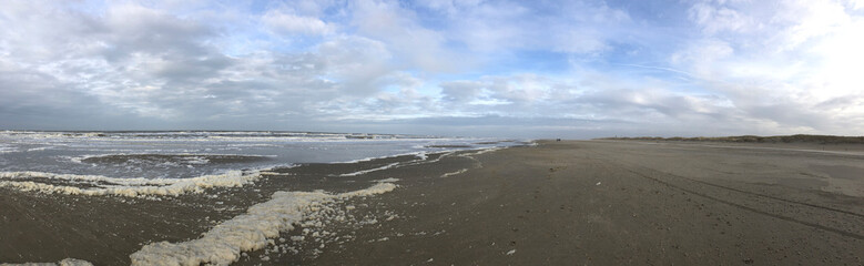 Fototapeta na wymiar Panorama from Texel beach